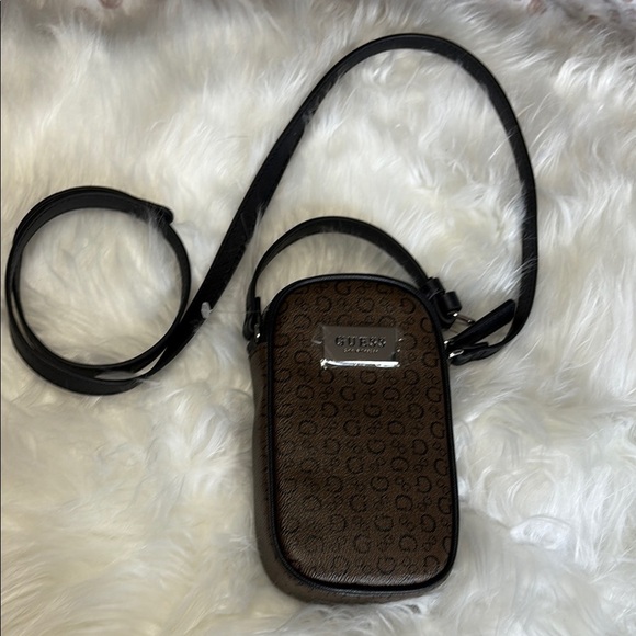 NWOT Guess Brown and Black Crossbody Bag - Picture 1 of 3